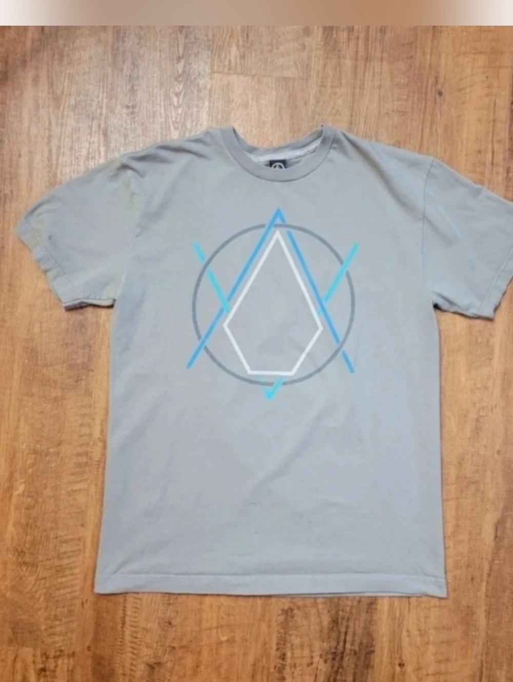 BUNDLE & SAVE Volcom logo t-shirt
